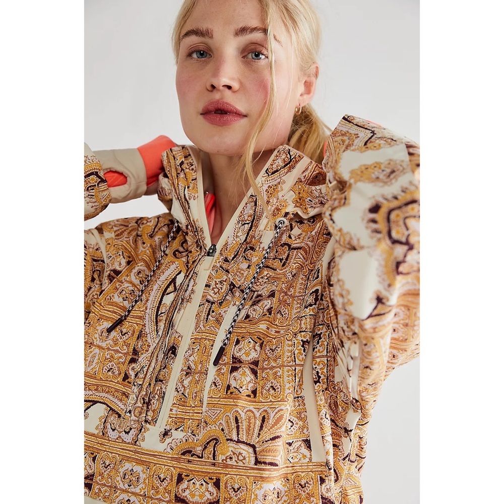 Free People x FP Movement Alpine Glow Ski Pullover Jacket $328 - Picture 2 of 6